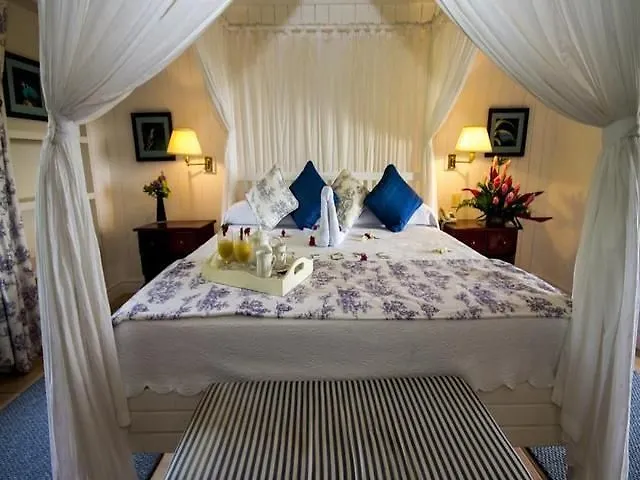 Stonehaven Villas Black Rock